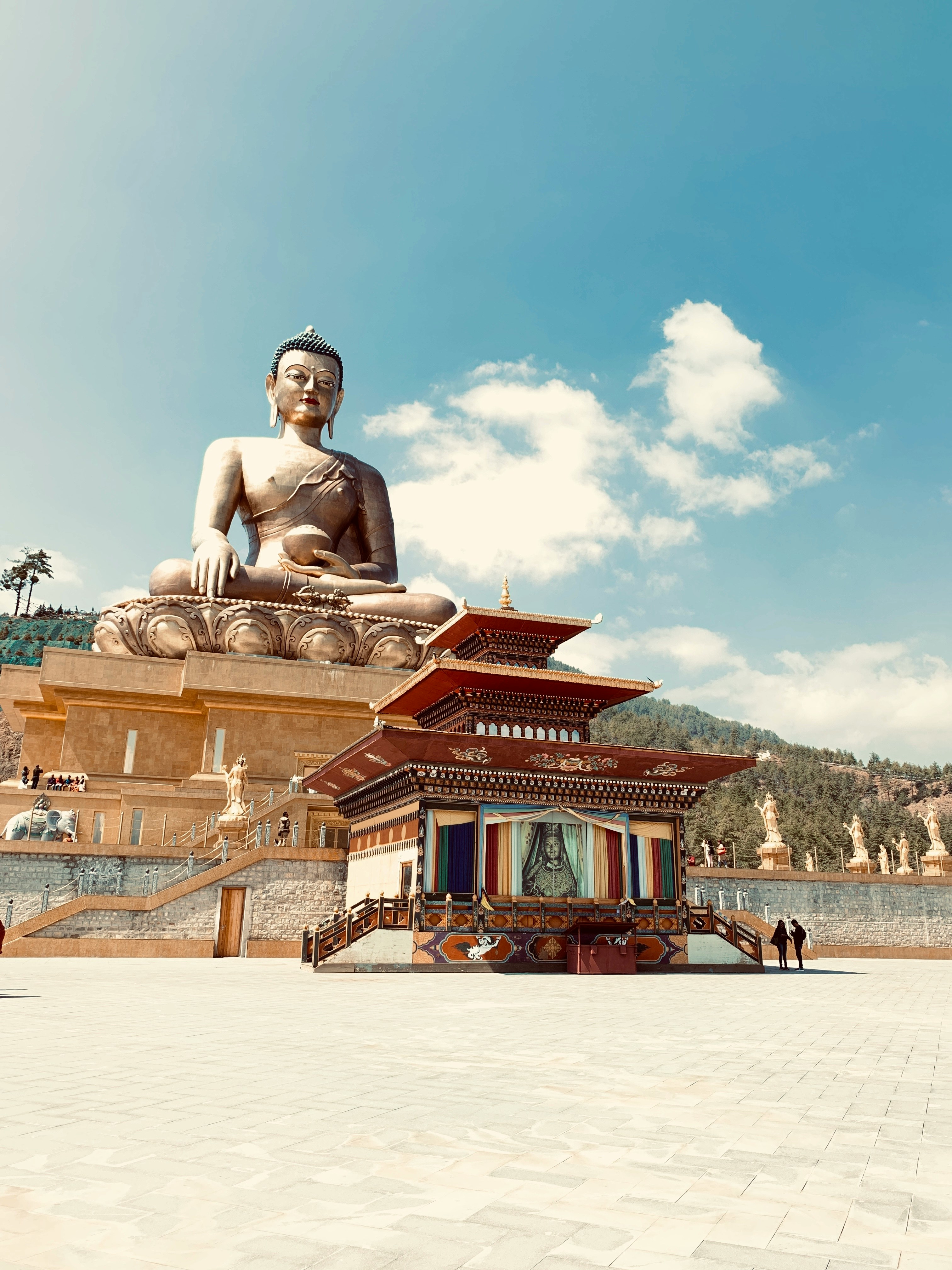 Bhutan - Monasteries and mountains